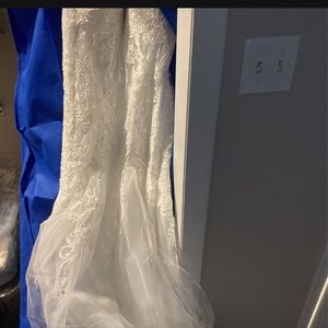 Beautiful Wedding dress